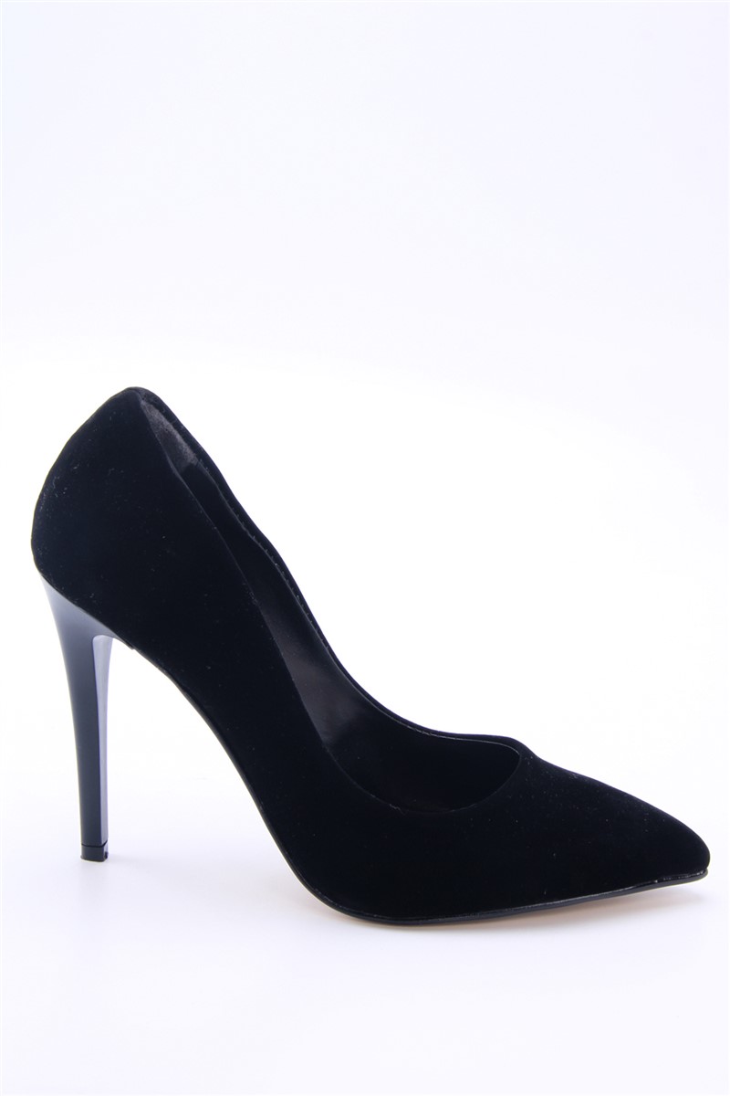 Elegantne ženske cipele na petu 7040 - crne #360528