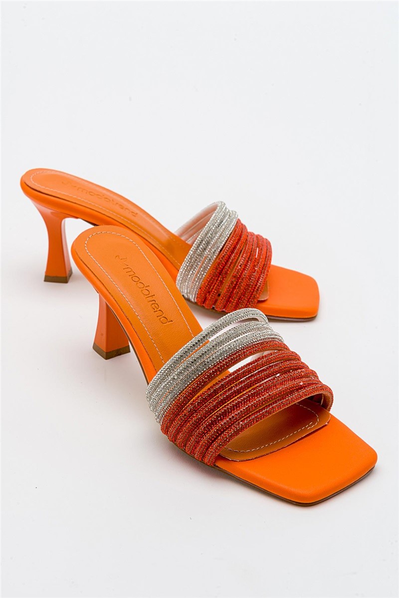 Pantofole da donna con pietre decorative - Arancio #381718