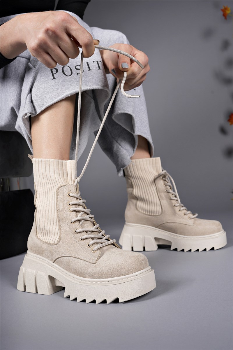 Botas femininas de camurça com cadarços 0012202 - Bege Claro #407126