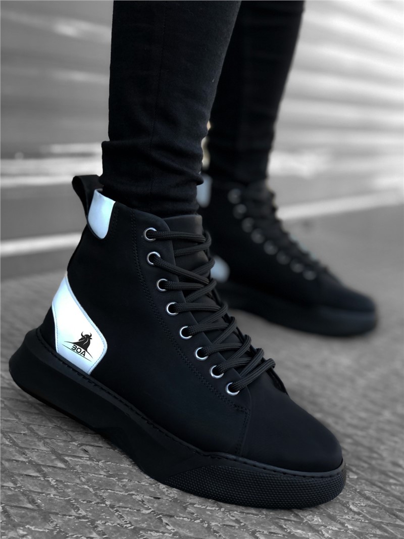Botas Esportivas Masculinas BA0155 - Pretas #321981