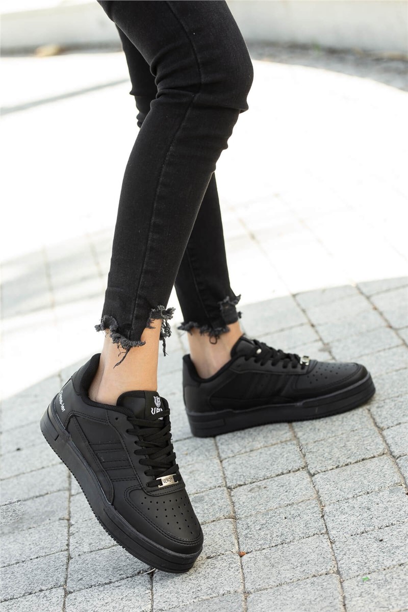 Women's Lace Up Sports Shoes - Black #362401