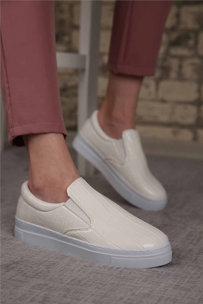 Дамски сникърси - Бели 298688