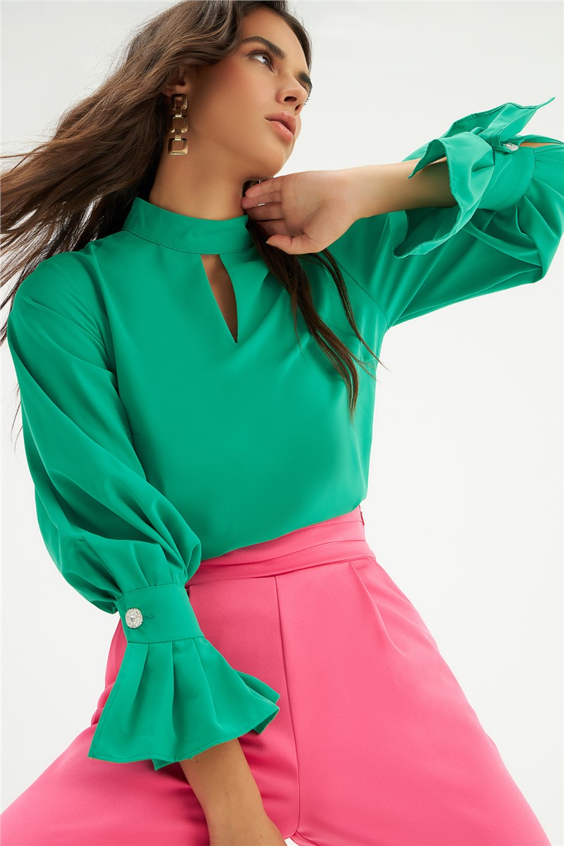 Women's blouse with decorative buttons on the cuffs - Green #361190