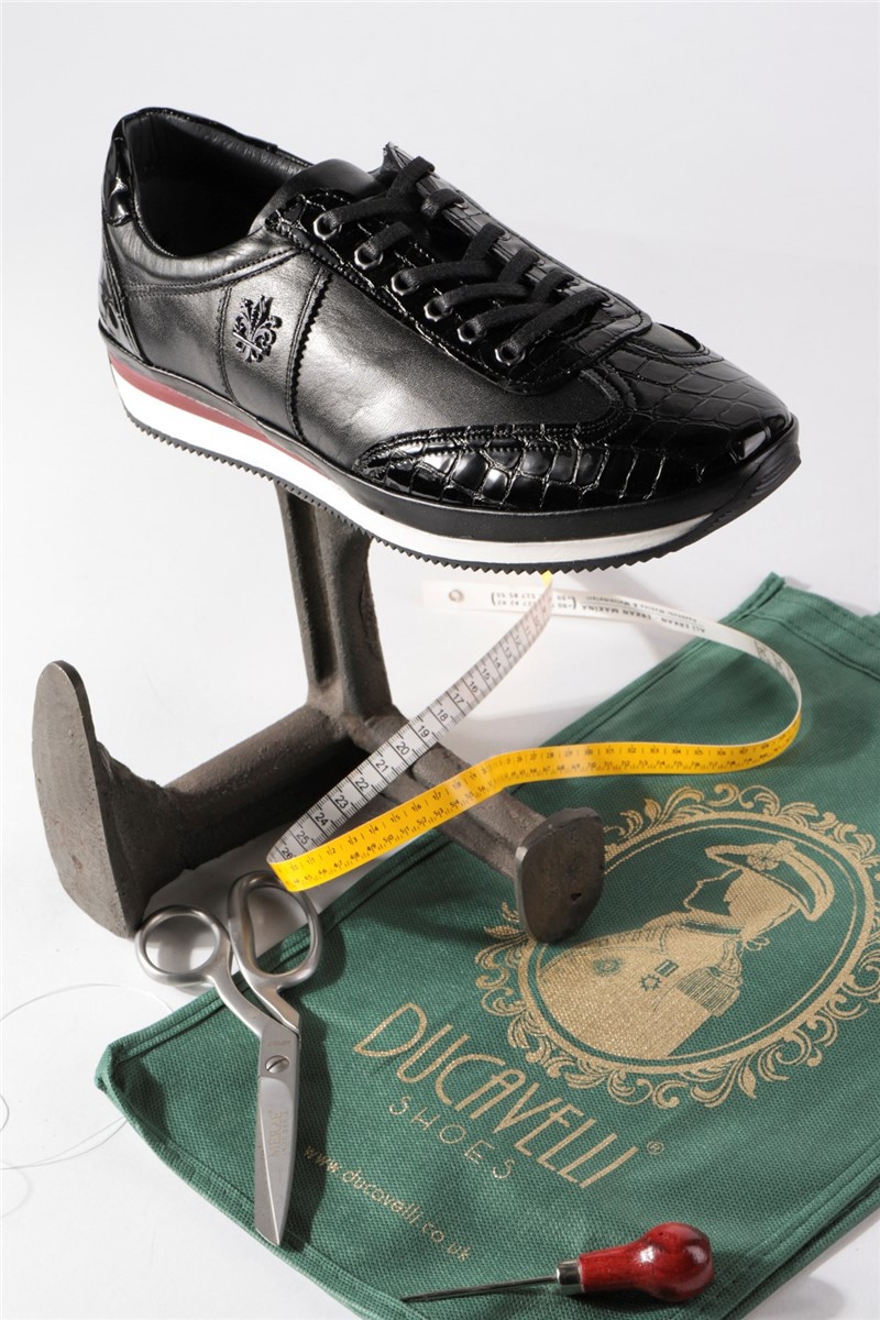 Sapatos masculinos de couro genuíno Ducavelli - pretos #326799