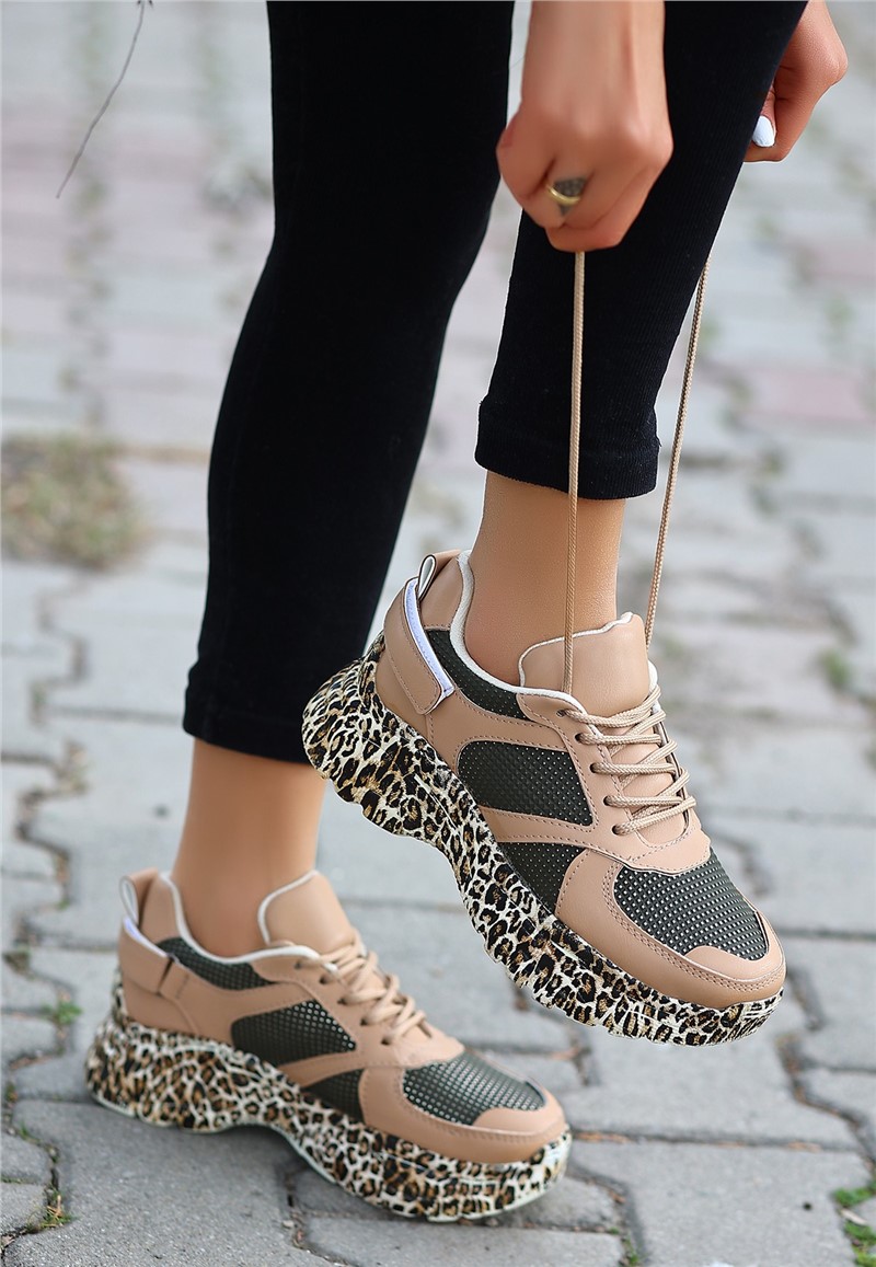 Women's Lace Up Sports Shoes - Beige #366569