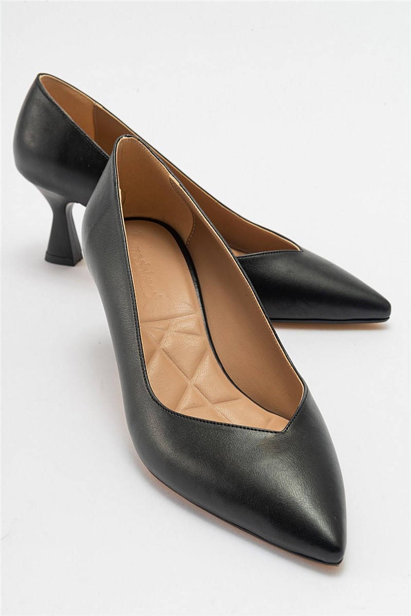 Női hegyes orrú cipő - fekete #406989