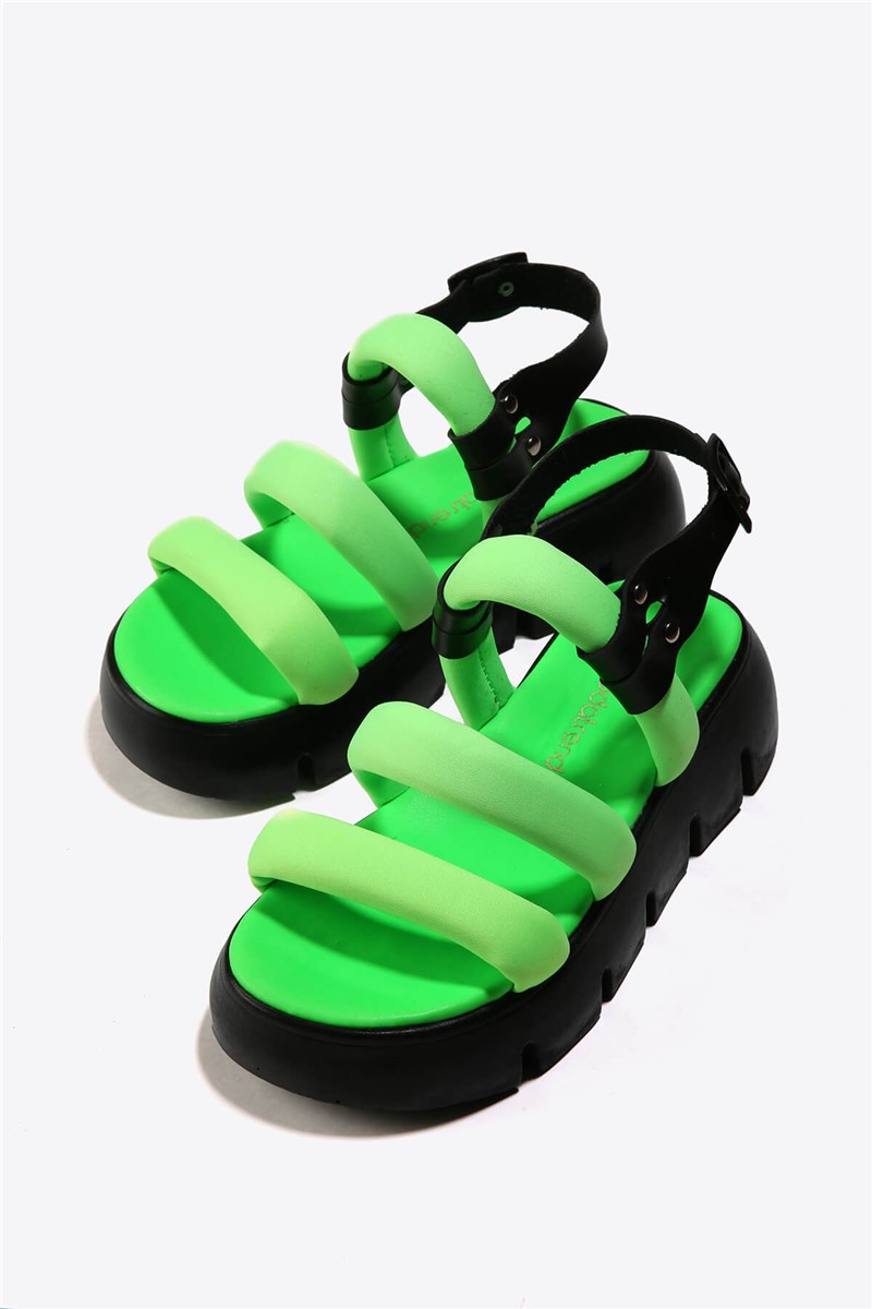 Women's sandals with full platform - Bright green #333800