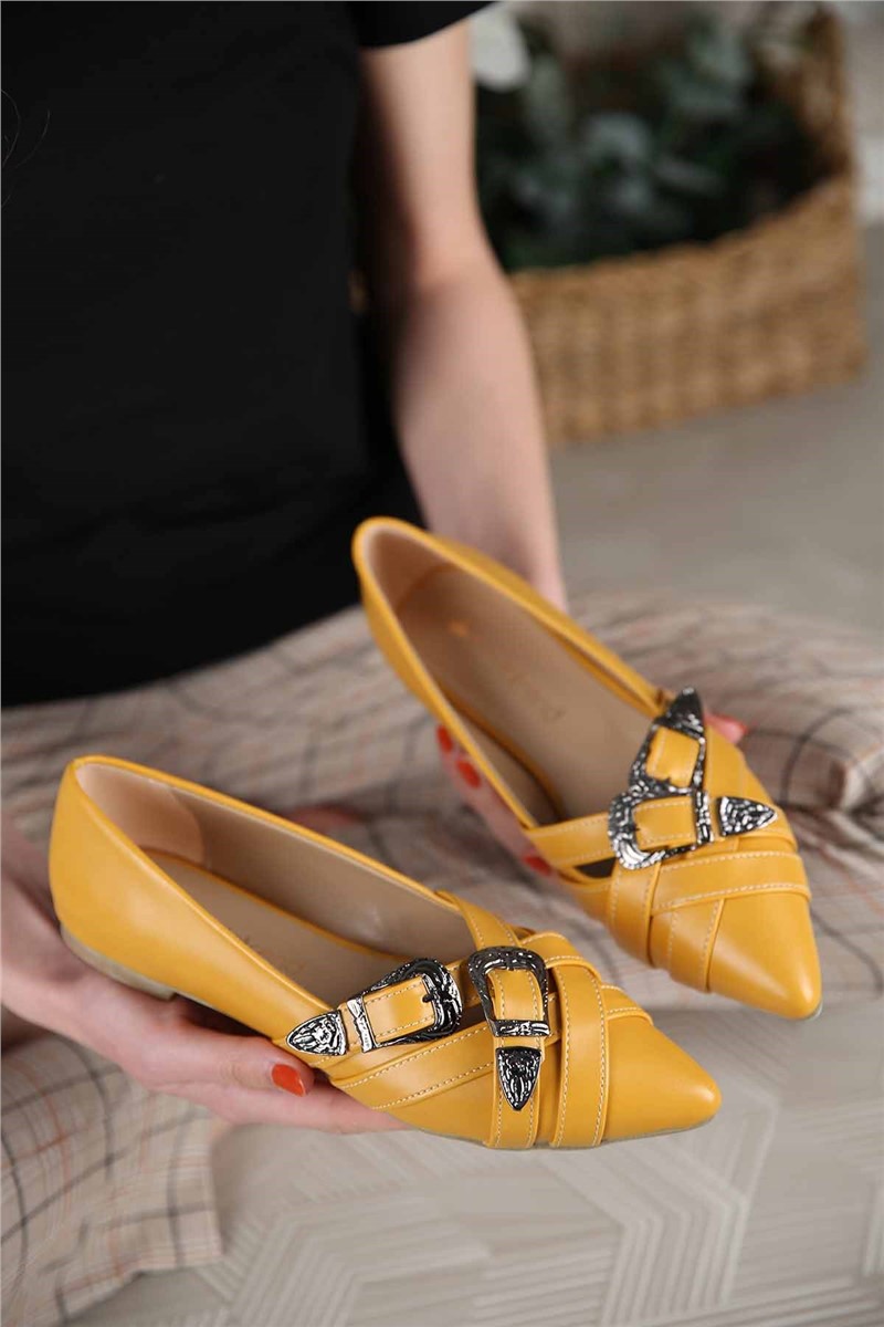Mocassins femininos - Mostarda
