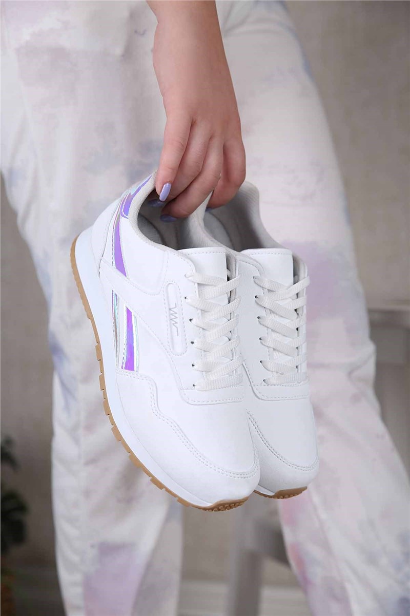 Дамски спортни обувки - Бели #311352