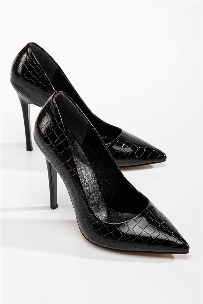 Ženske elegantne cipele na visoku petu - crne #365443