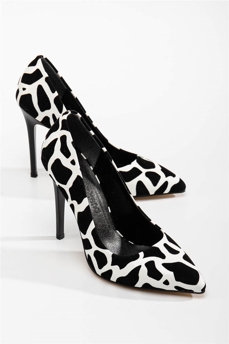 Ženske elegantne cipele na visoku petu - crno-bijele #365444