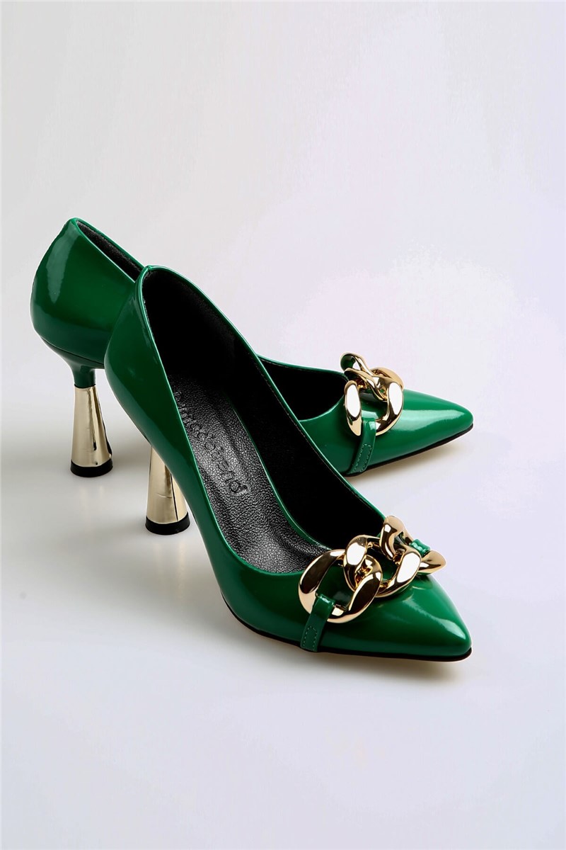 Women's patent leather shoes with decorative element - Green #369574