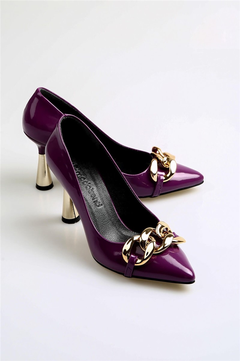 Women's patent leather shoes with decorative element - Purple #369575