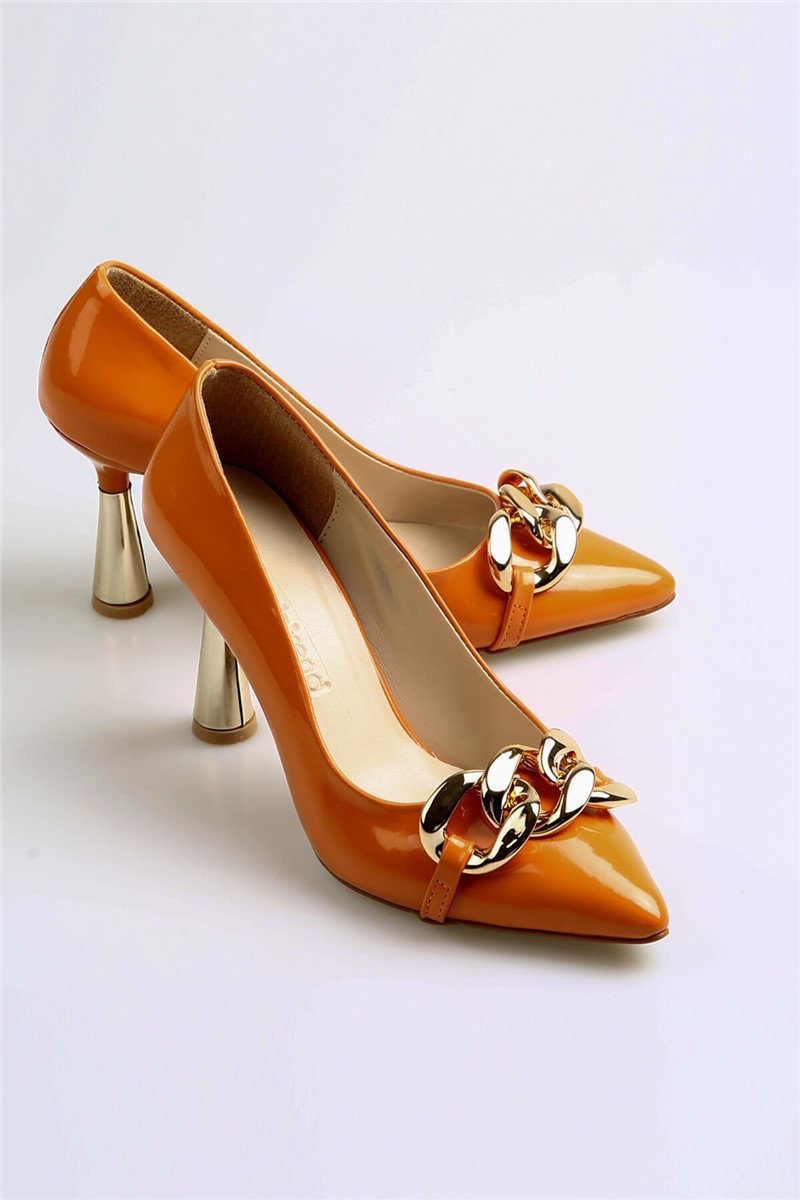Ženske lakirane cipele s ukrasnim elementom - narančaste #369578
