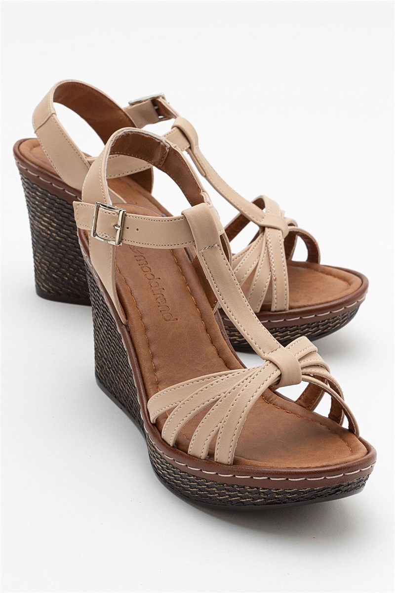 Ženske sandale s punim potplatom - bež #385520