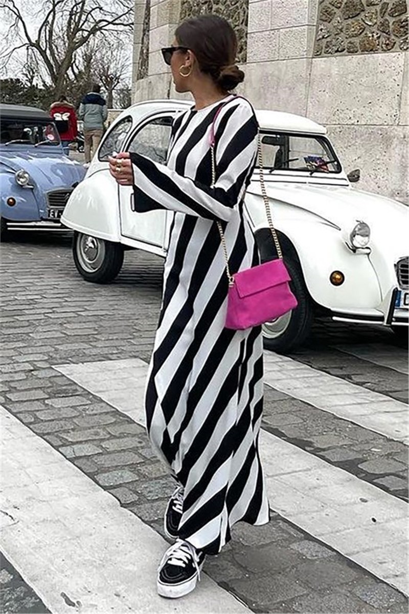 Long striped dress MG1443 - Black and White #328177