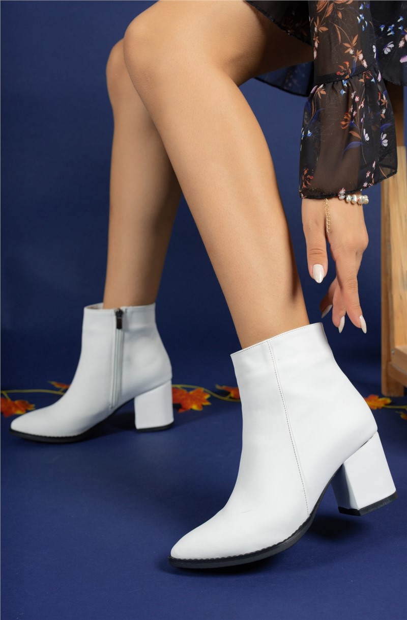 Botas Femininas 0012893S - Branco Mate #358527