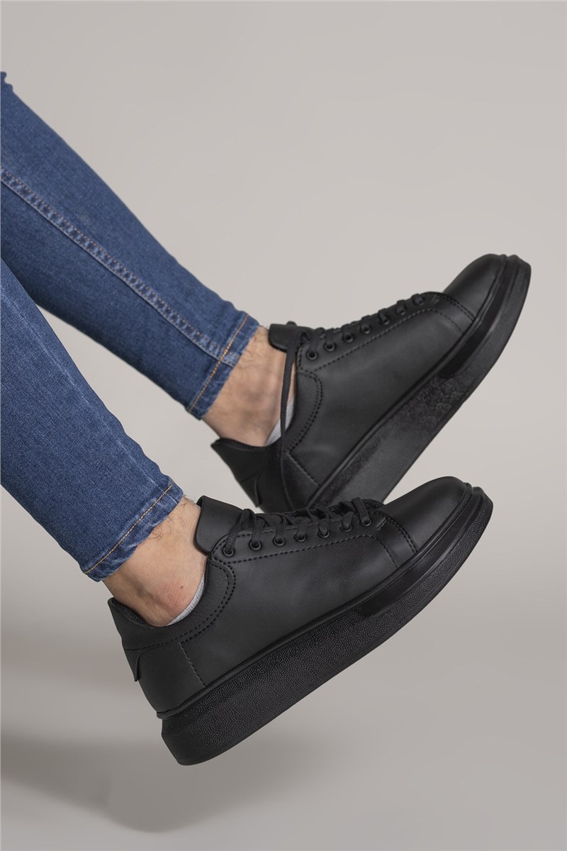 Calçados Esportivos Masculinos - Preto #325065