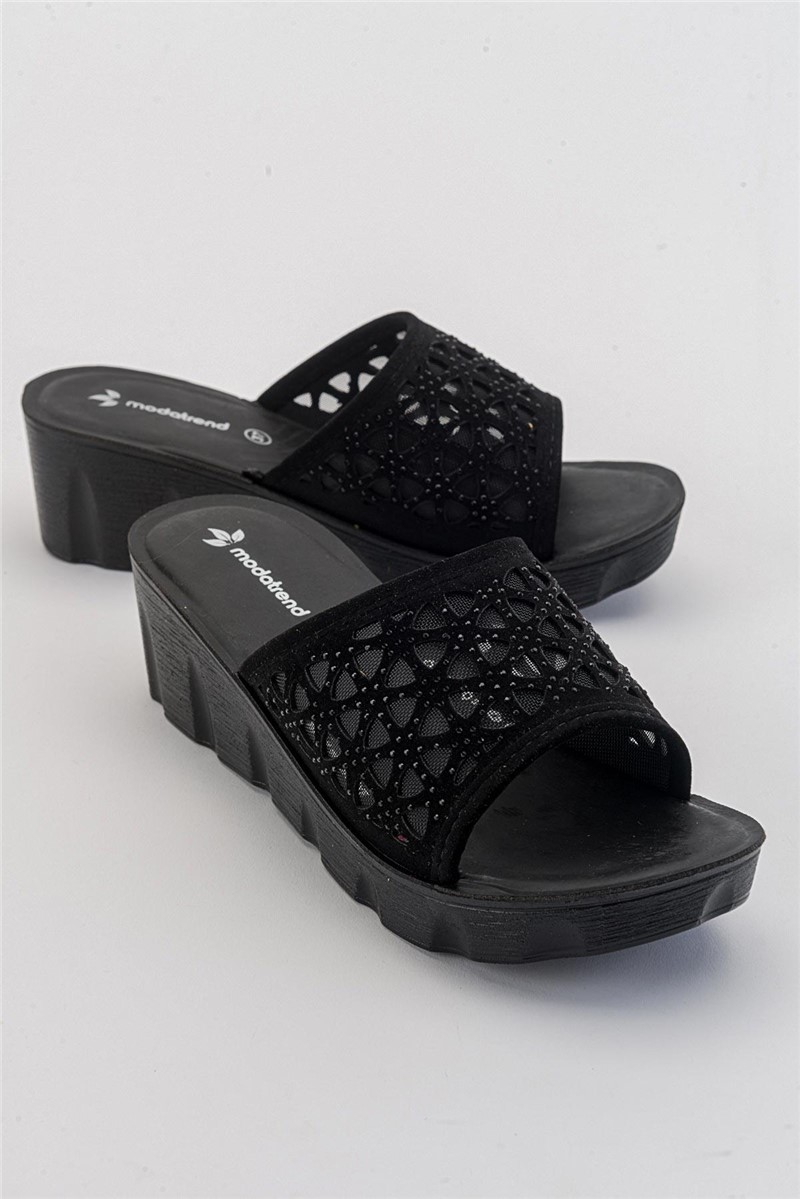 Women's Full Sole Slippers - Black #382815