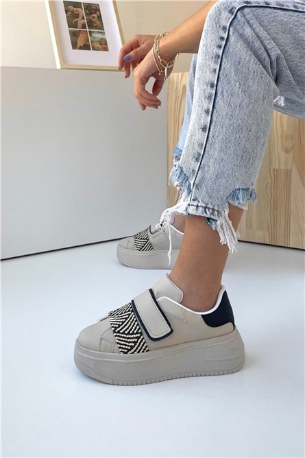 Women's sports shoes - Light gray #324896