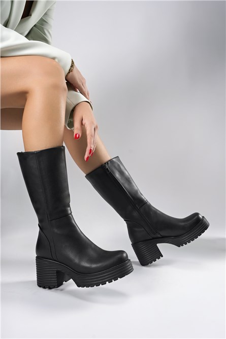 Stivali con plateau da donna 0012270 - Nero #403762 Stivali con plateau da donna 0012270 - Nero #403762