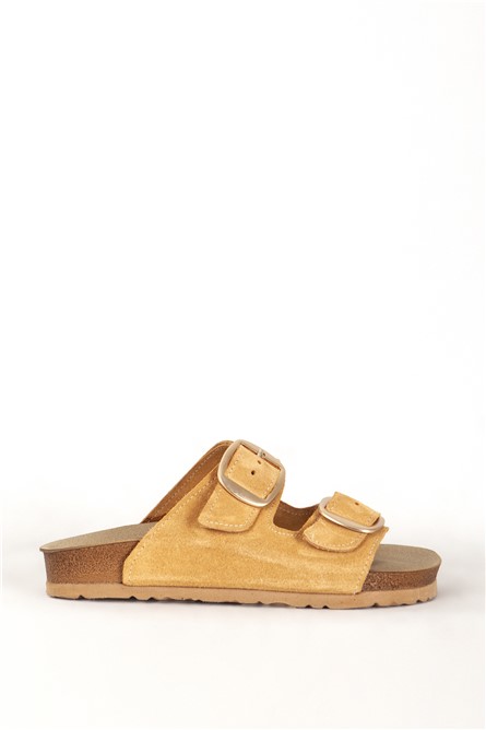 Pantofole da donna in camoscio naturale 7543 - color senape #383456