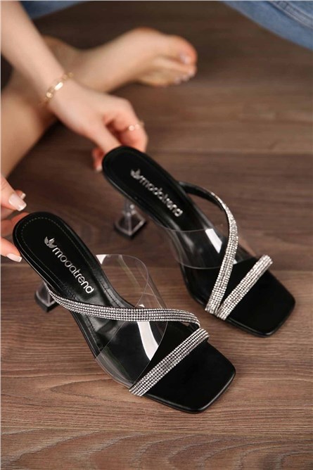 Ciabatte da donna con tacco - Nero 299615