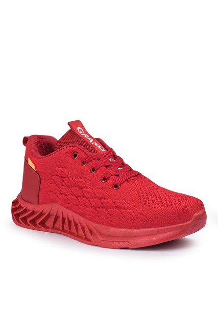 Euromart The best deals on men s sports shoes