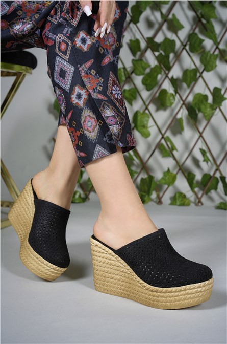 Pantofole da donna in pelle scamosciata con suola intera 0012508 - Nero #402642