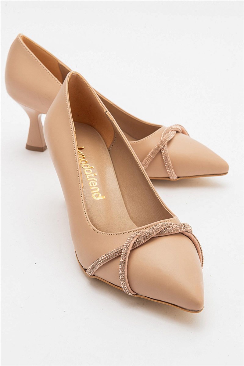 Ženske elegantne cipele s ukrasnim kamenčićima - bež #406964